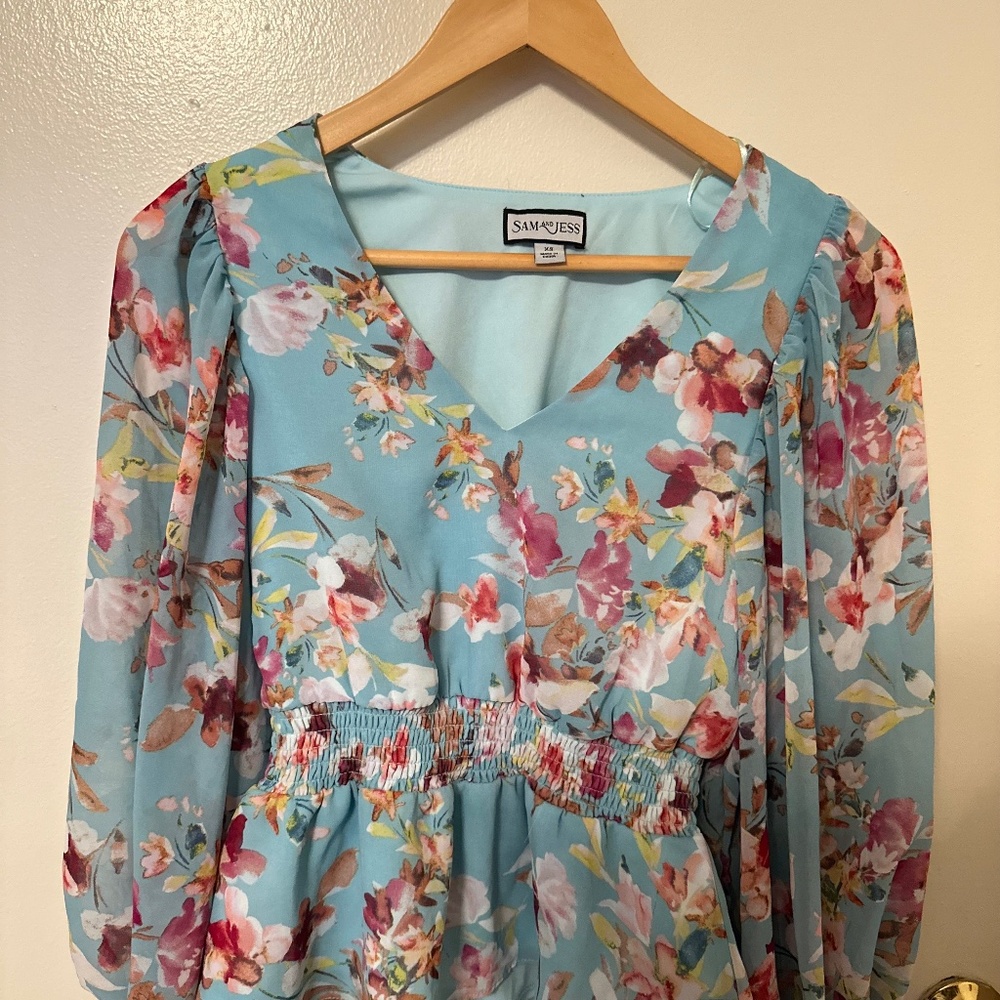 Cute floral blouse